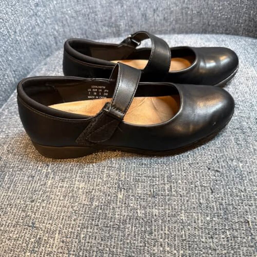 DREAM PAIRS Black Mary Jane Flats US Women's 7 - Picture 2 of 5